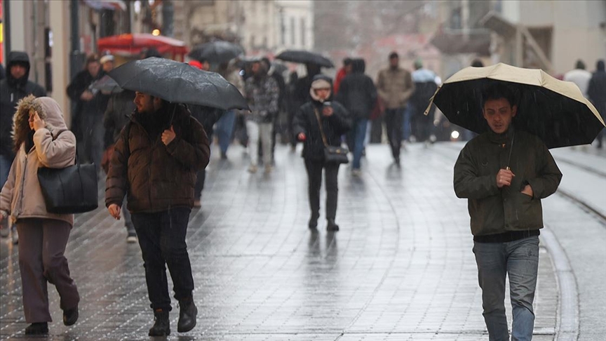 Karadeniz’de Sağanak, Marmara’da Sert Rüzgâr