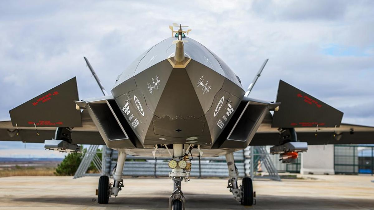 Bayraktar Kızılelma’dan ilk atışta tam isabet Detaylar…