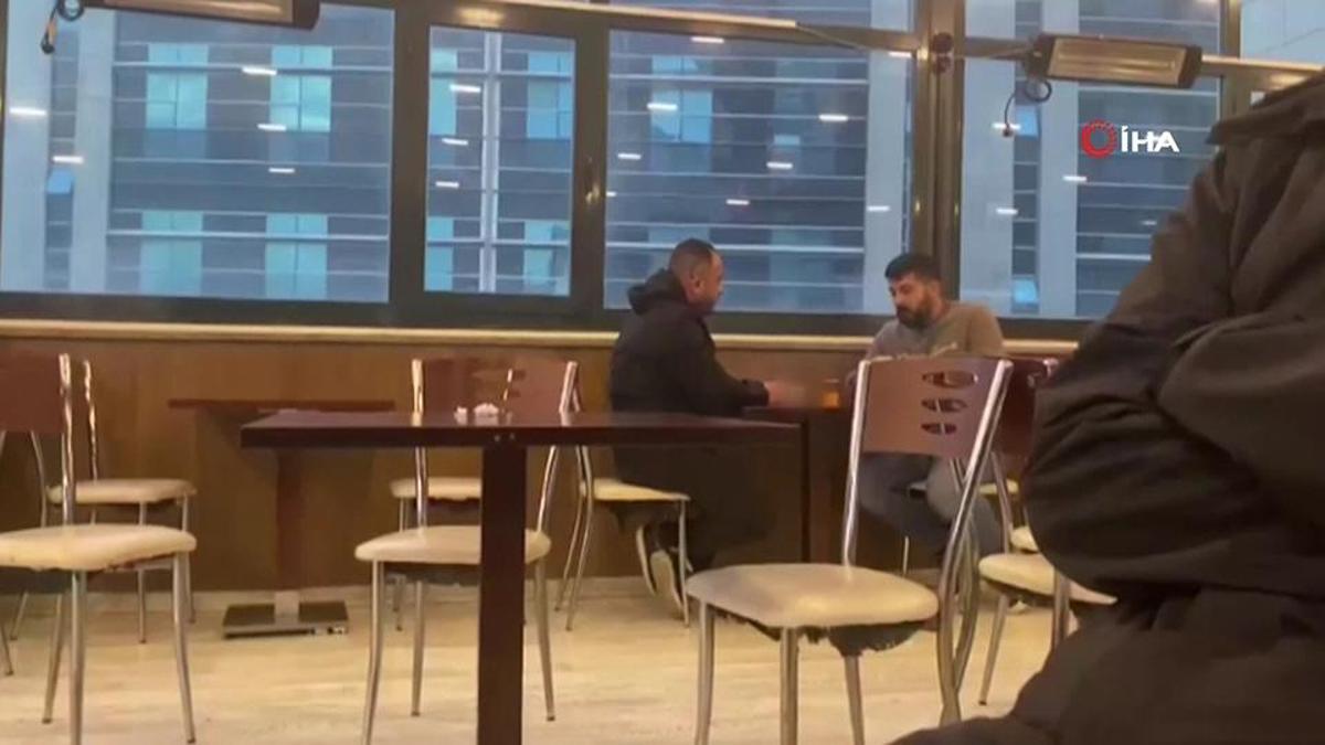 Mahkum yakınlarını dolandıran avukata suçüstü – Detaylar…