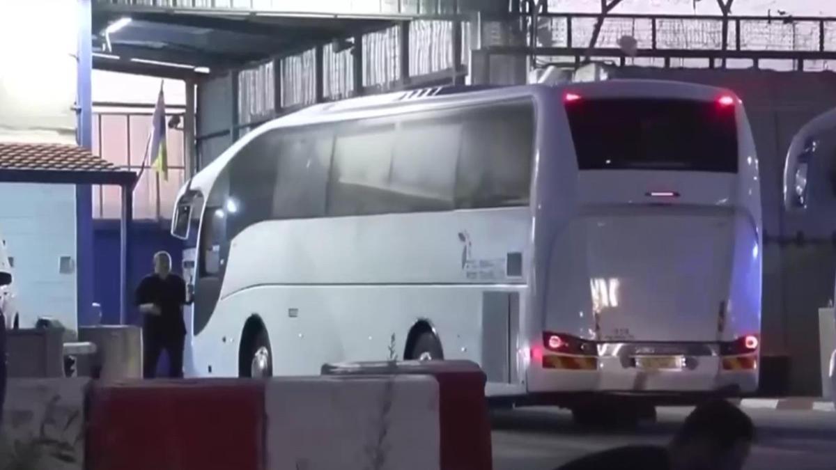 SON DAKİKA | Rehine takasında geri sayım: Hamas 20 rehinenin listesini yayınladı Detaylar…