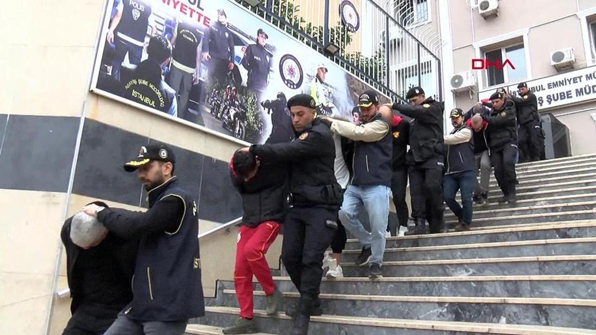Vatandaşları kredi çekme vaadiyle dolandıran çeteye operasyon – Detaylar…